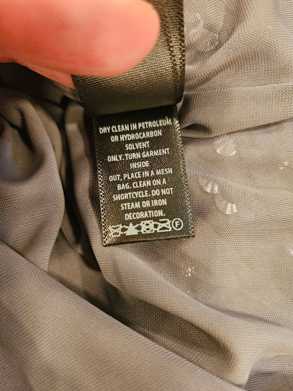 💕ST. JOHN Sequin Sheath Dress Lilac Long Sleeve Cocktail Party Evening 12 NWOT - Picture 12 of 14